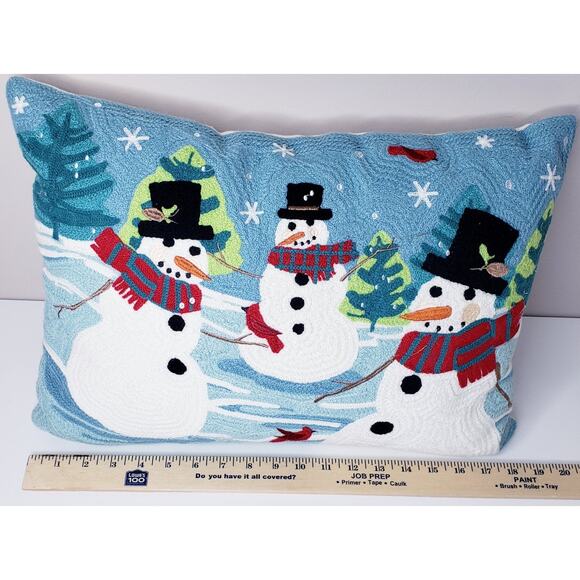PIER 1 SET OF 2 Christmas Snowman Holiday Decor Throw Pillows Rectangle in VGUC - Picture 5 of 14